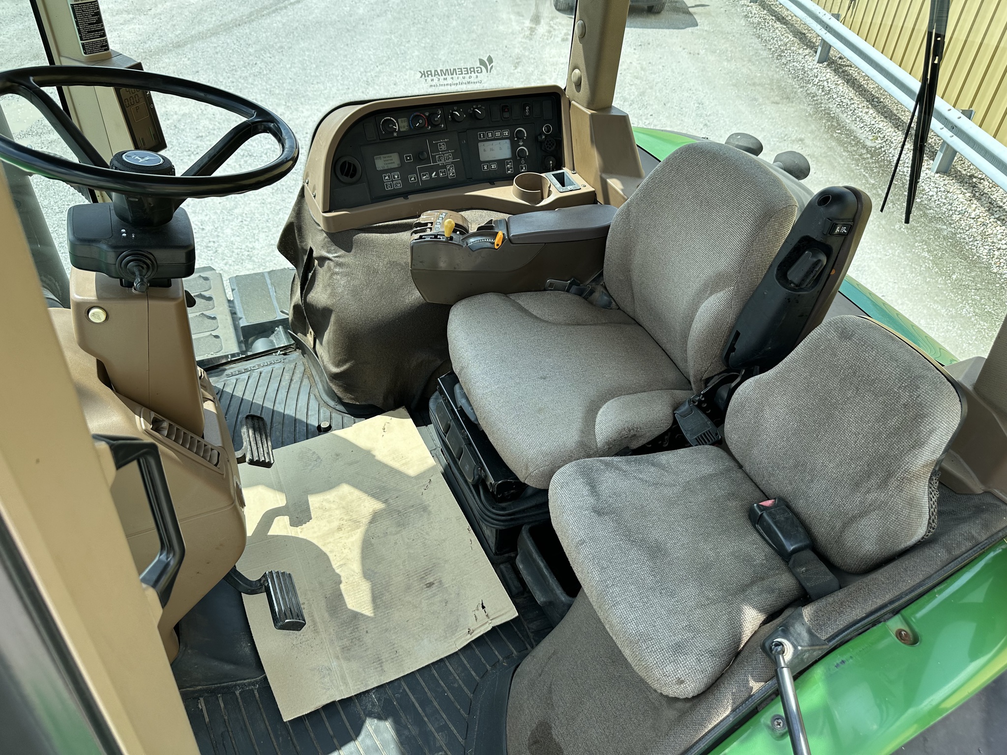 2007 John Deere 9530T Image 10