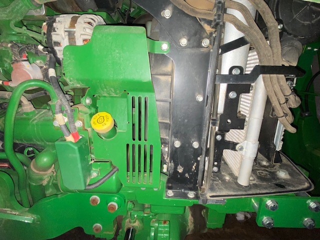 2018 John Deere 5065E Image 11