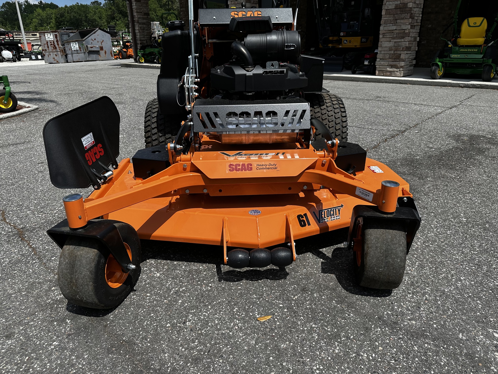 2025 Scag SVRII61V-38FXEFI Image 2