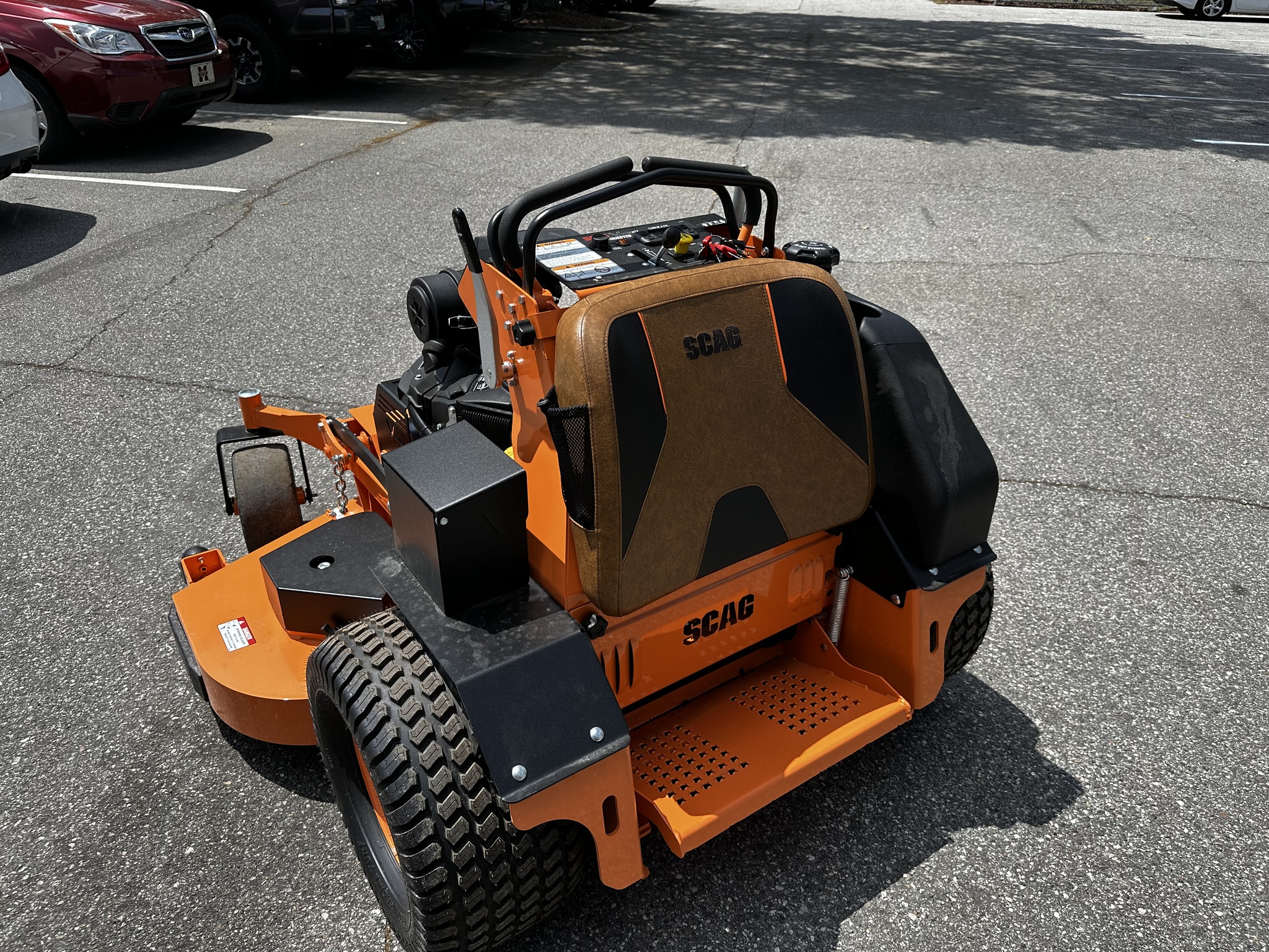 2025 Scag SVRII61V-38FXEFI Image 5