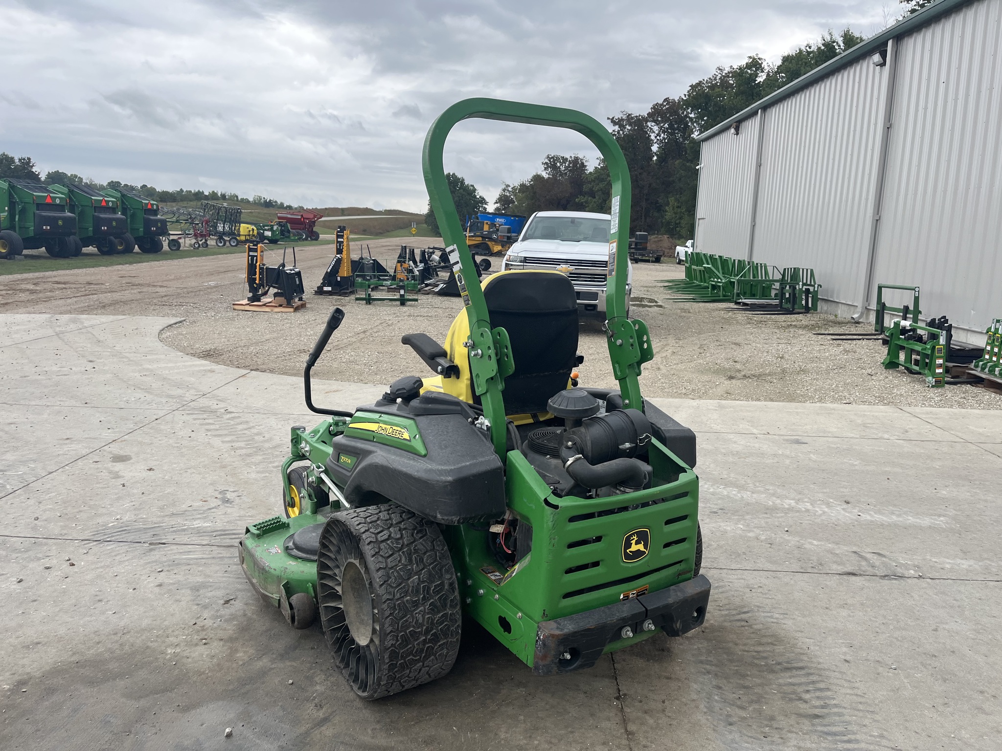  2022 John Deere Z970R at Heritage Tractor in Jefferson City, MO