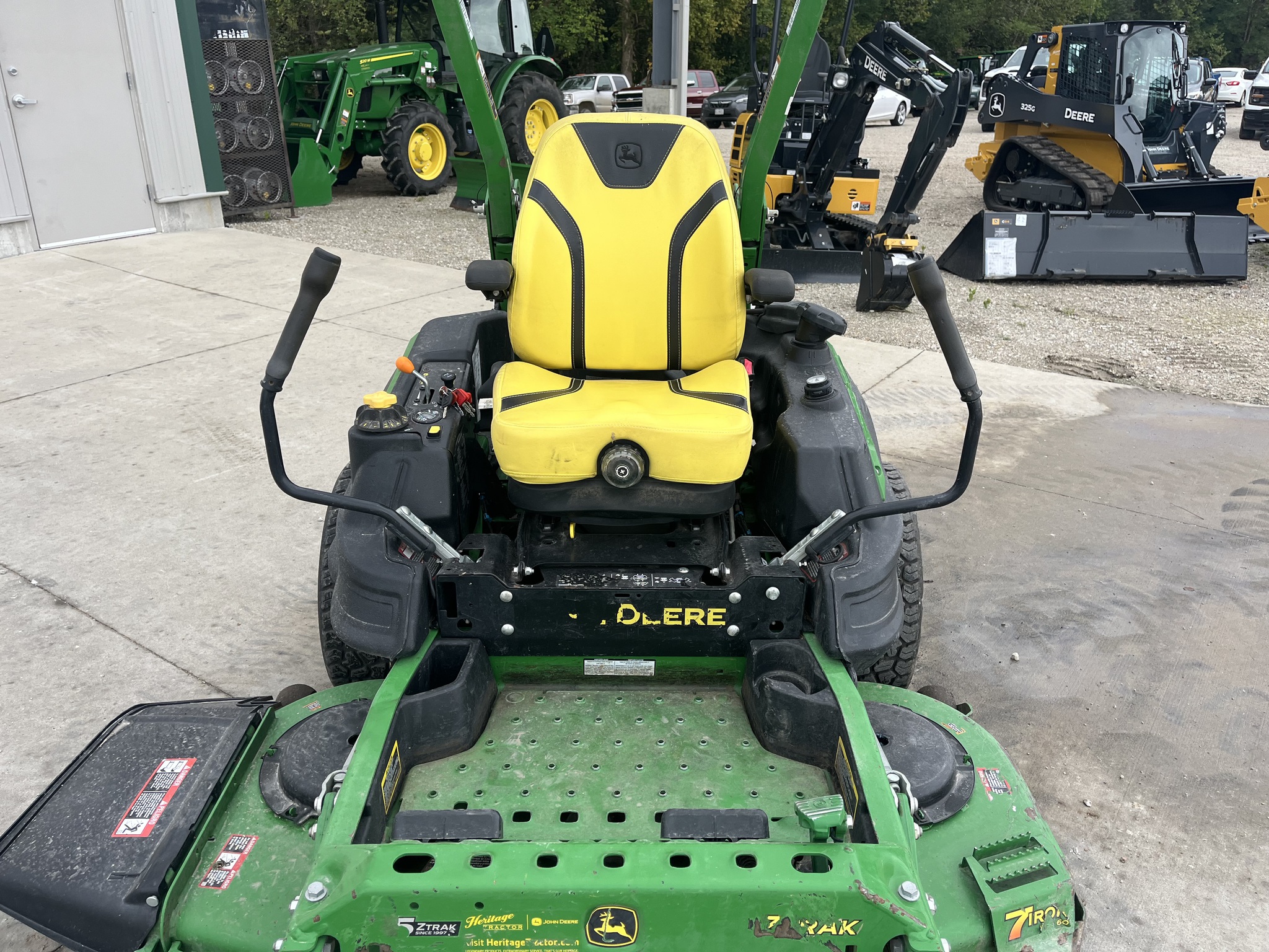  2022 John Deere Z970R at Heritage Tractor in Jefferson City, MO