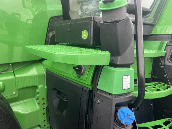 Photo of 2024 John Deere 8R 370