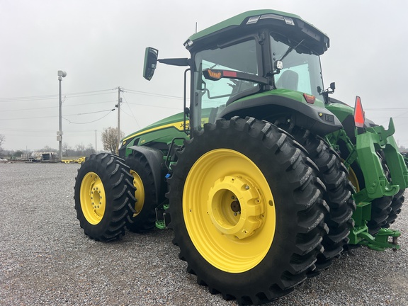 Photo of 2024 John Deere 8R 370