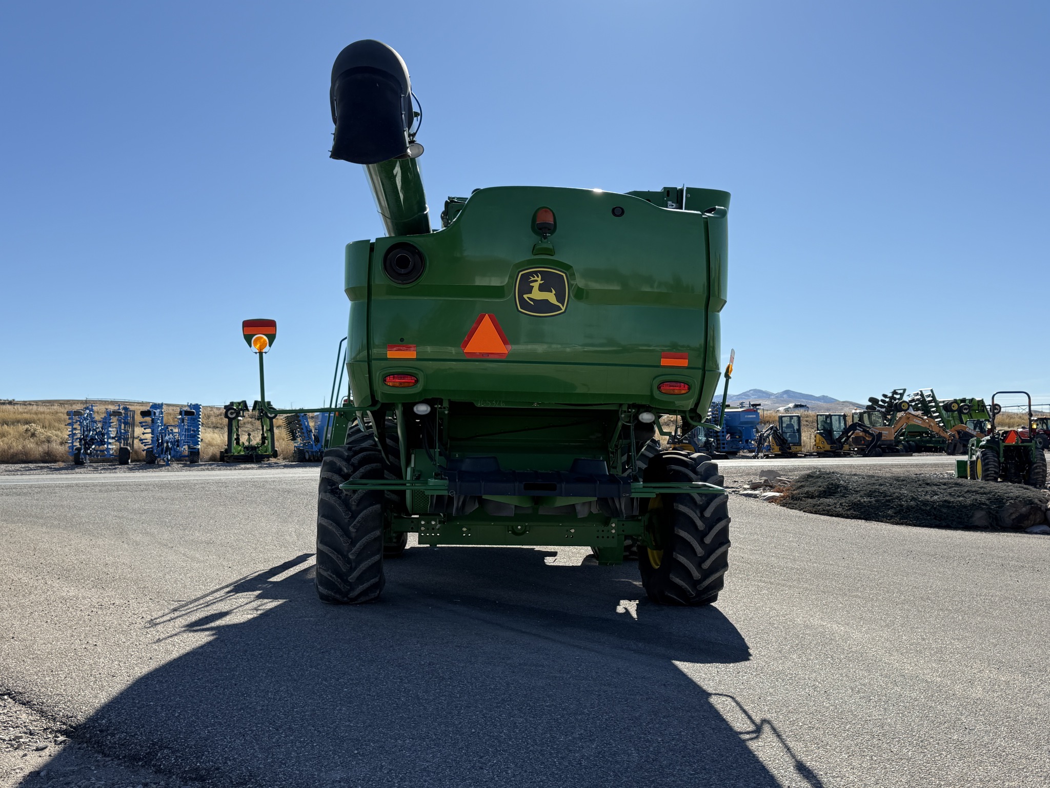 2014 John Deere S660 Image 4