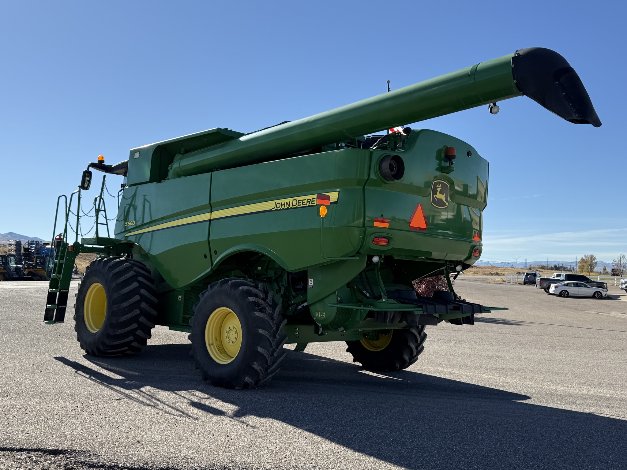 2014 John Deere S660 Image 3