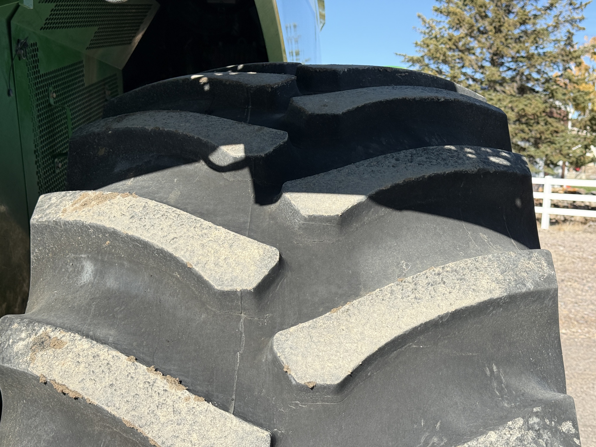 2014 John Deere S660 Image 22