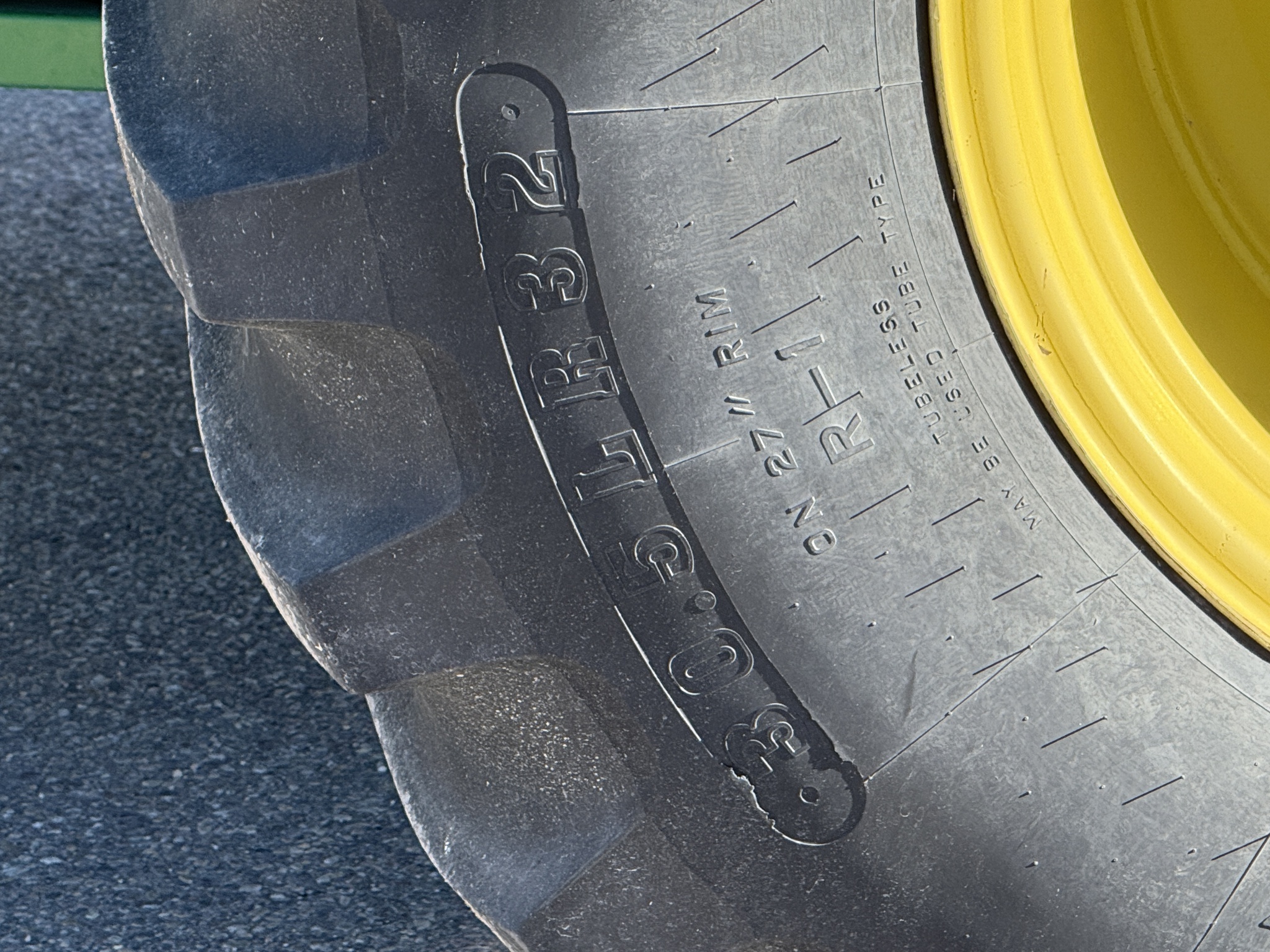 2014 John Deere S660 Image 30