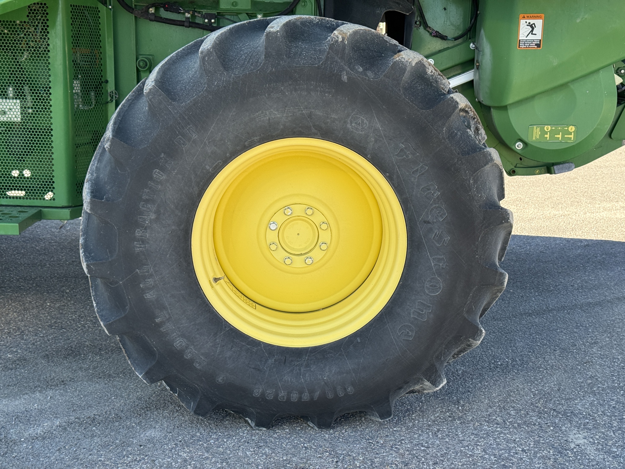 2014 John Deere S660 Image 29