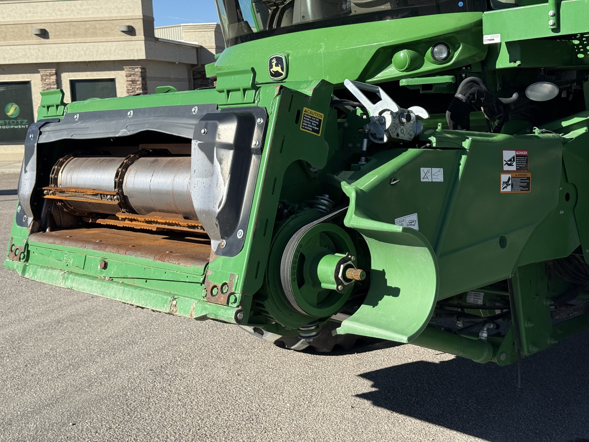 2014 John Deere S660 Image 33