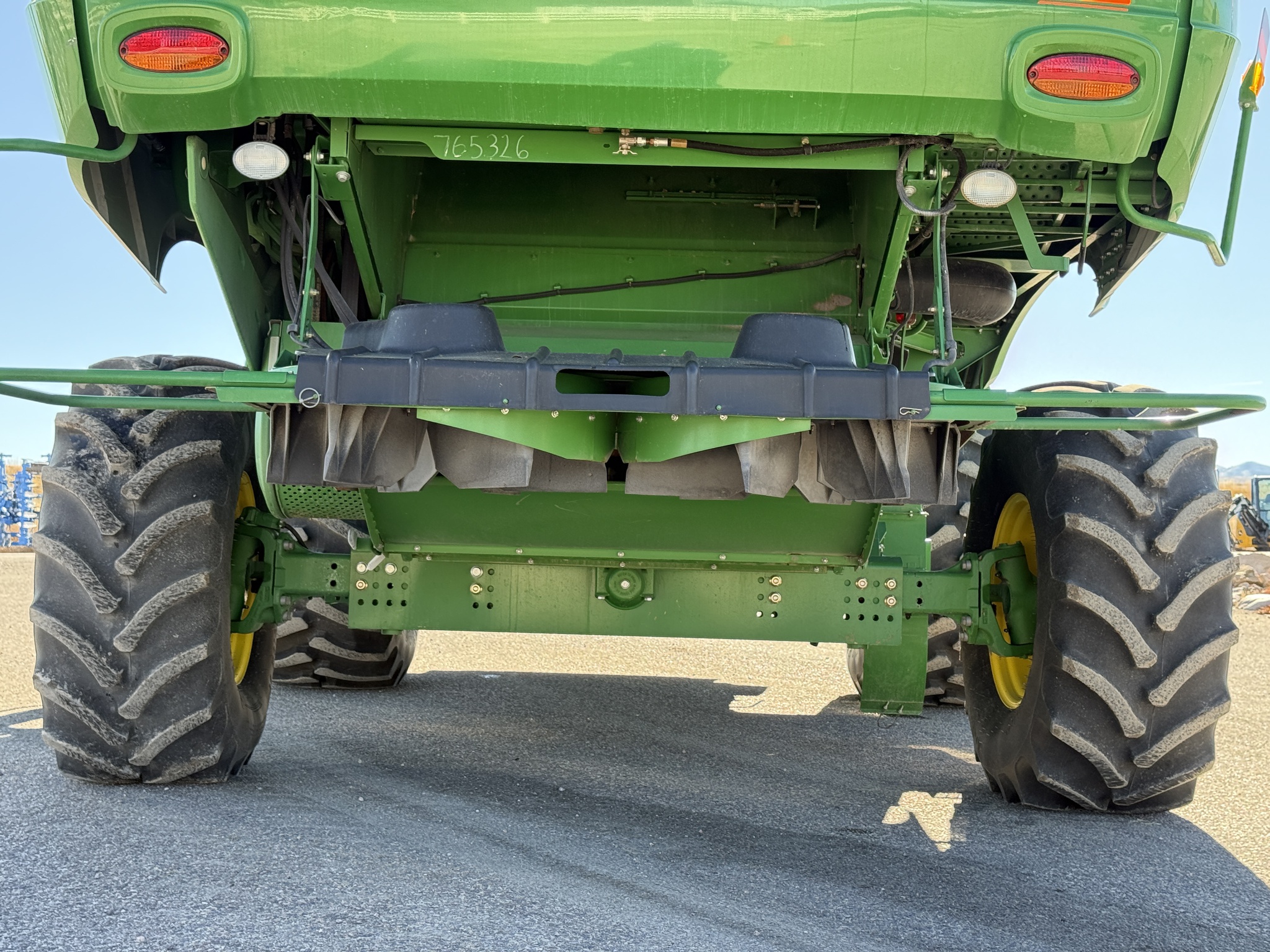 2014 John Deere S660 Image 39