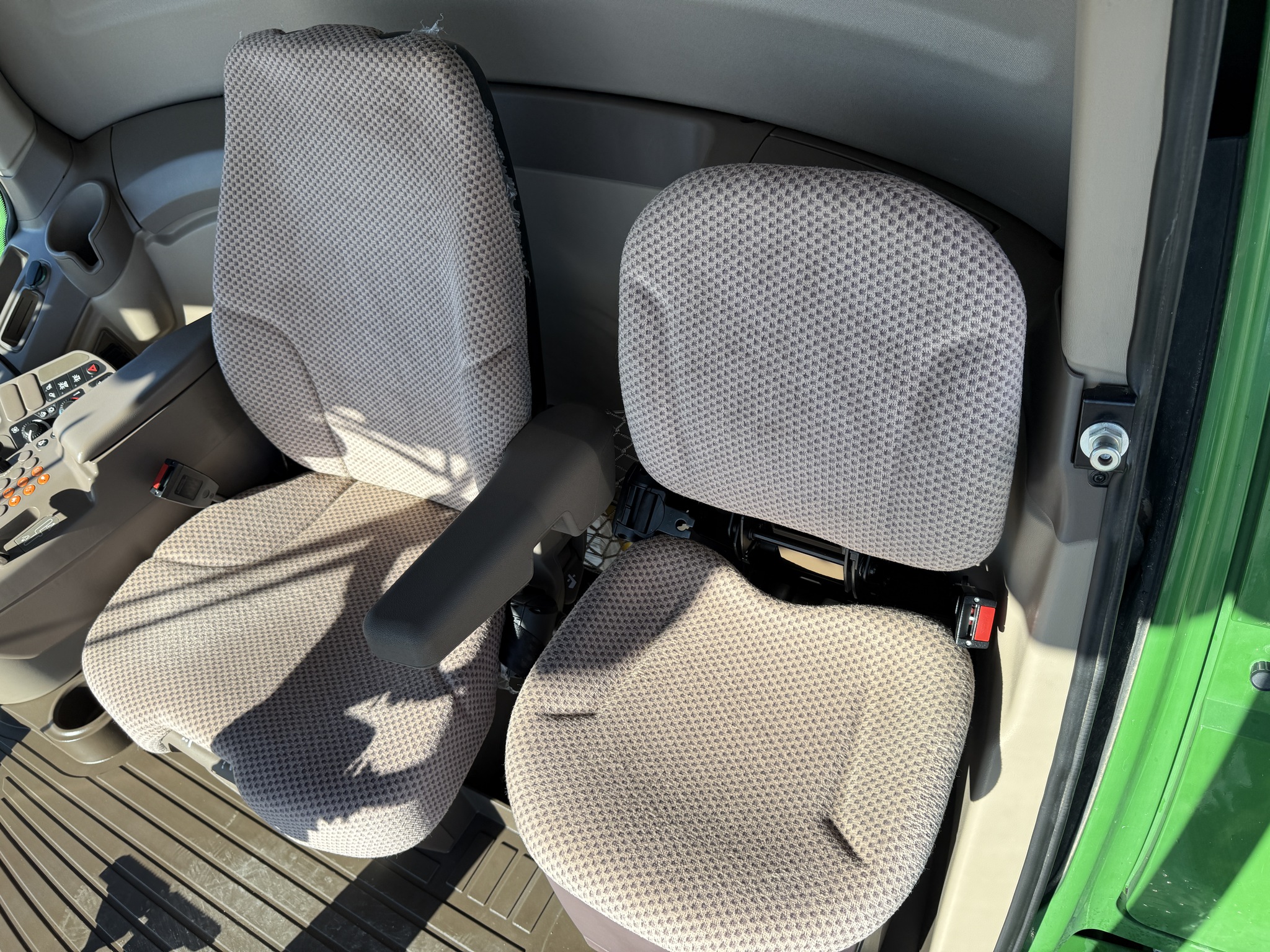 2014 John Deere S660 Image 13