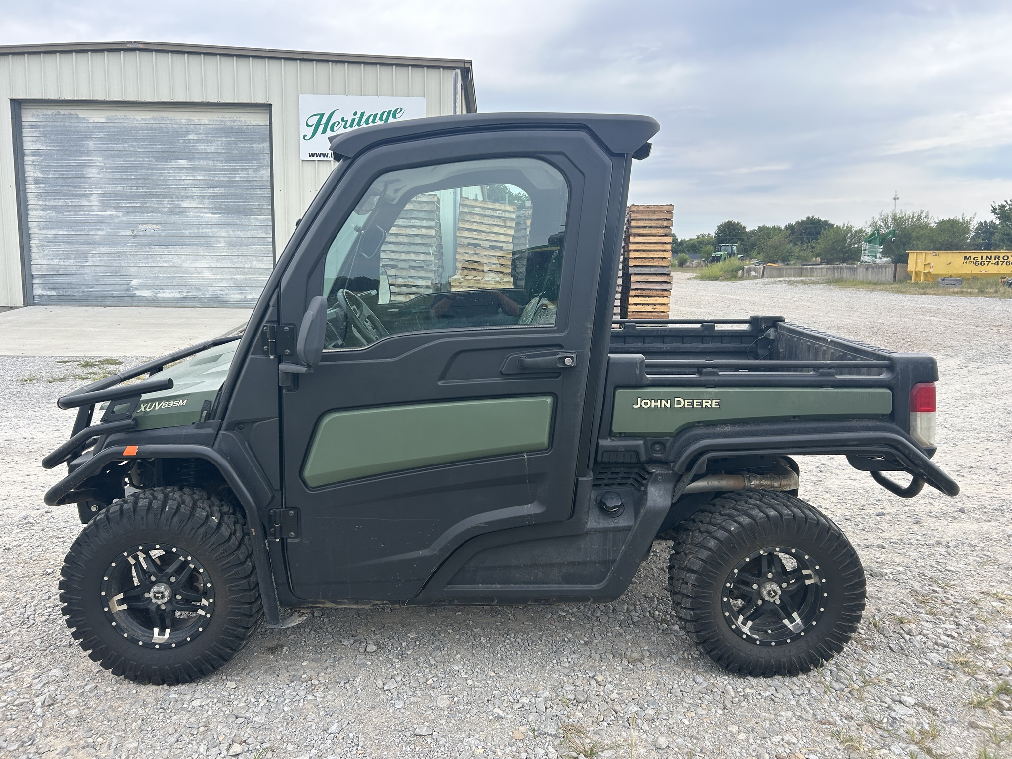  2023 John Deere XUV 835M at Heritage Tractor in Rogersville, MO