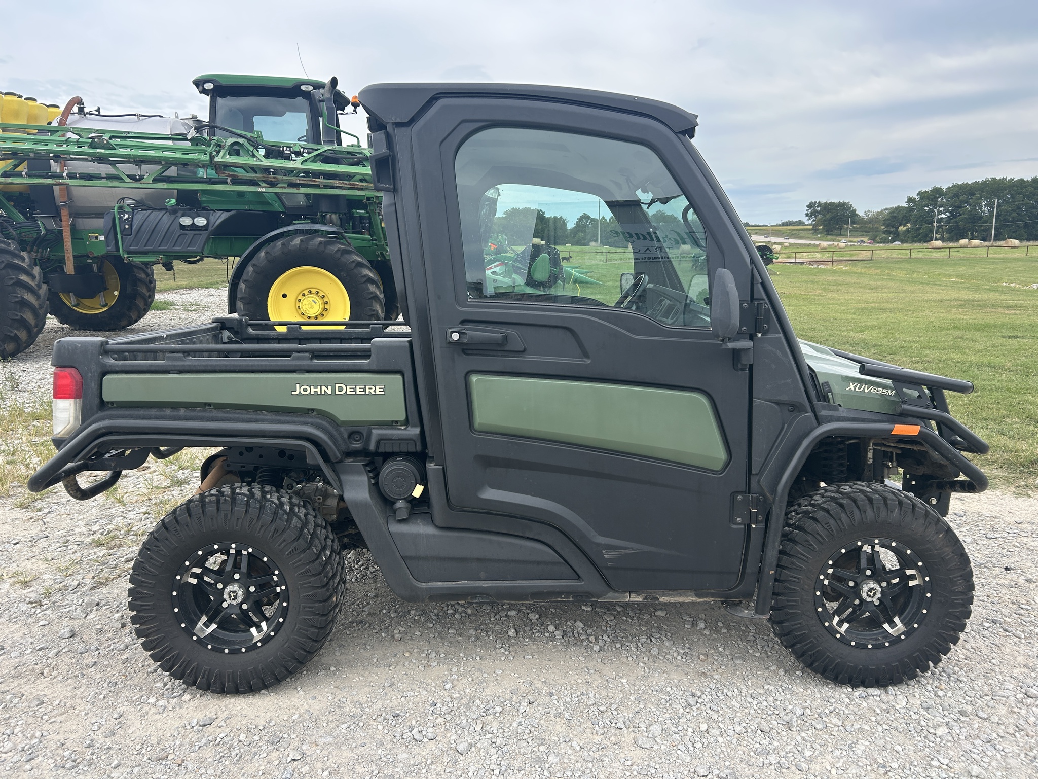  2023 John Deere XUV 835M at Heritage Tractor in Rogersville, MO