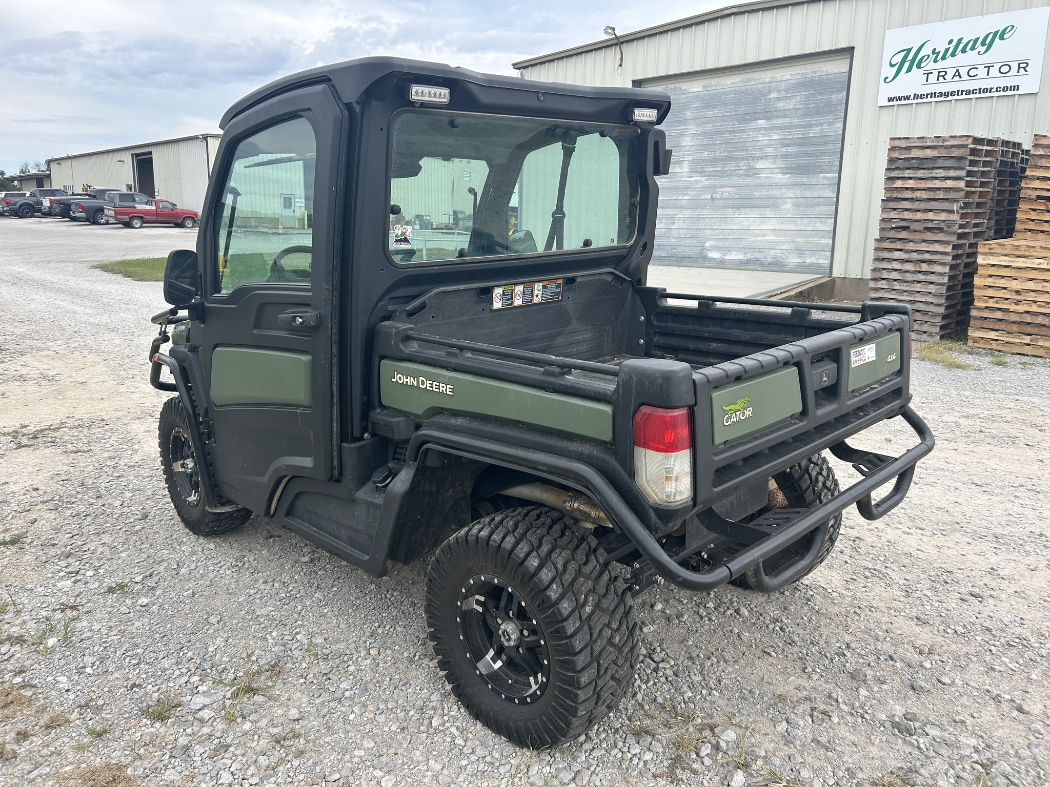  2023 John Deere XUV 835M at Heritage Tractor in Rogersville, MO