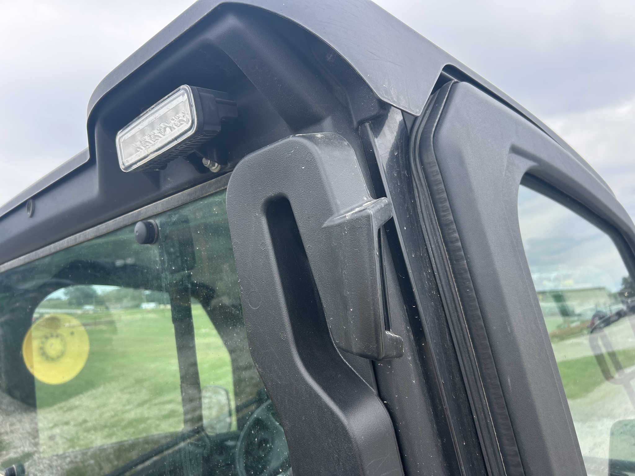  2023 John Deere XUV 835M at Heritage Tractor in Rogersville, MO