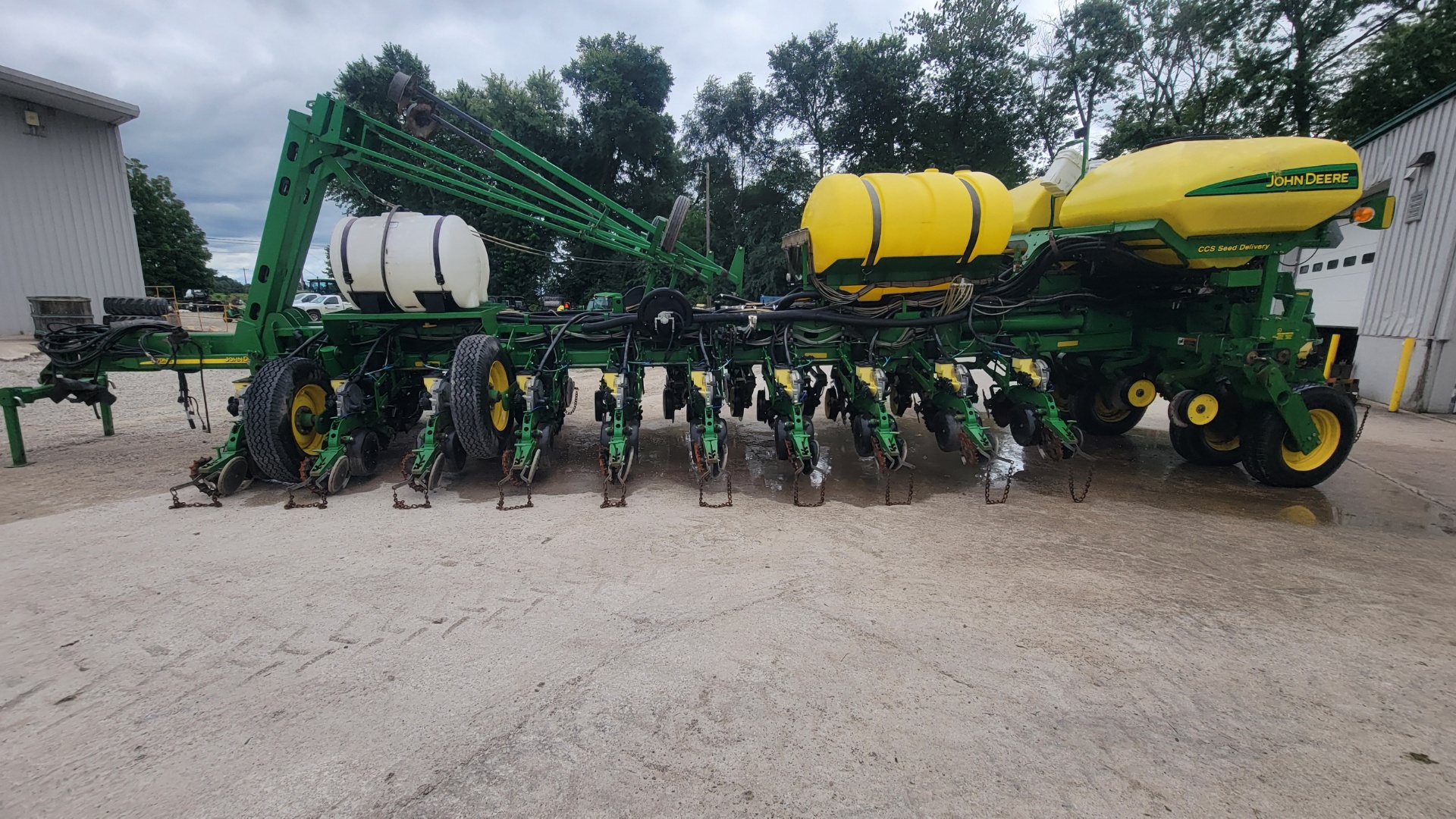 2009 John Deere 1770NT CCS Image 4