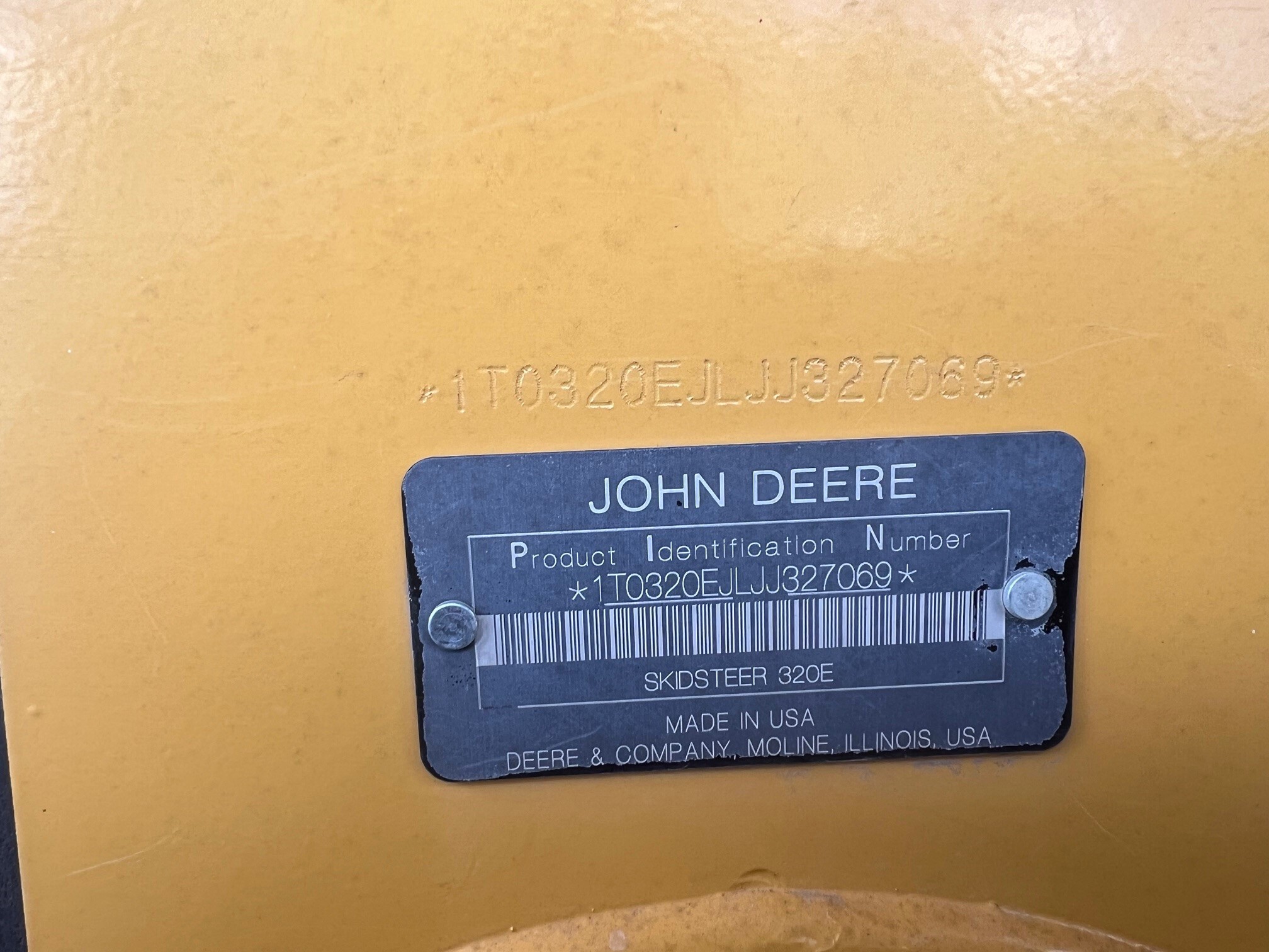 2018 John Deere 320E Image 16