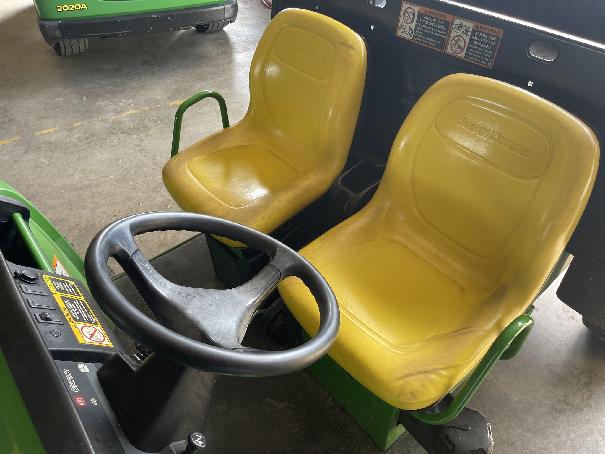 2021 John Deere Tx Turf Image 11