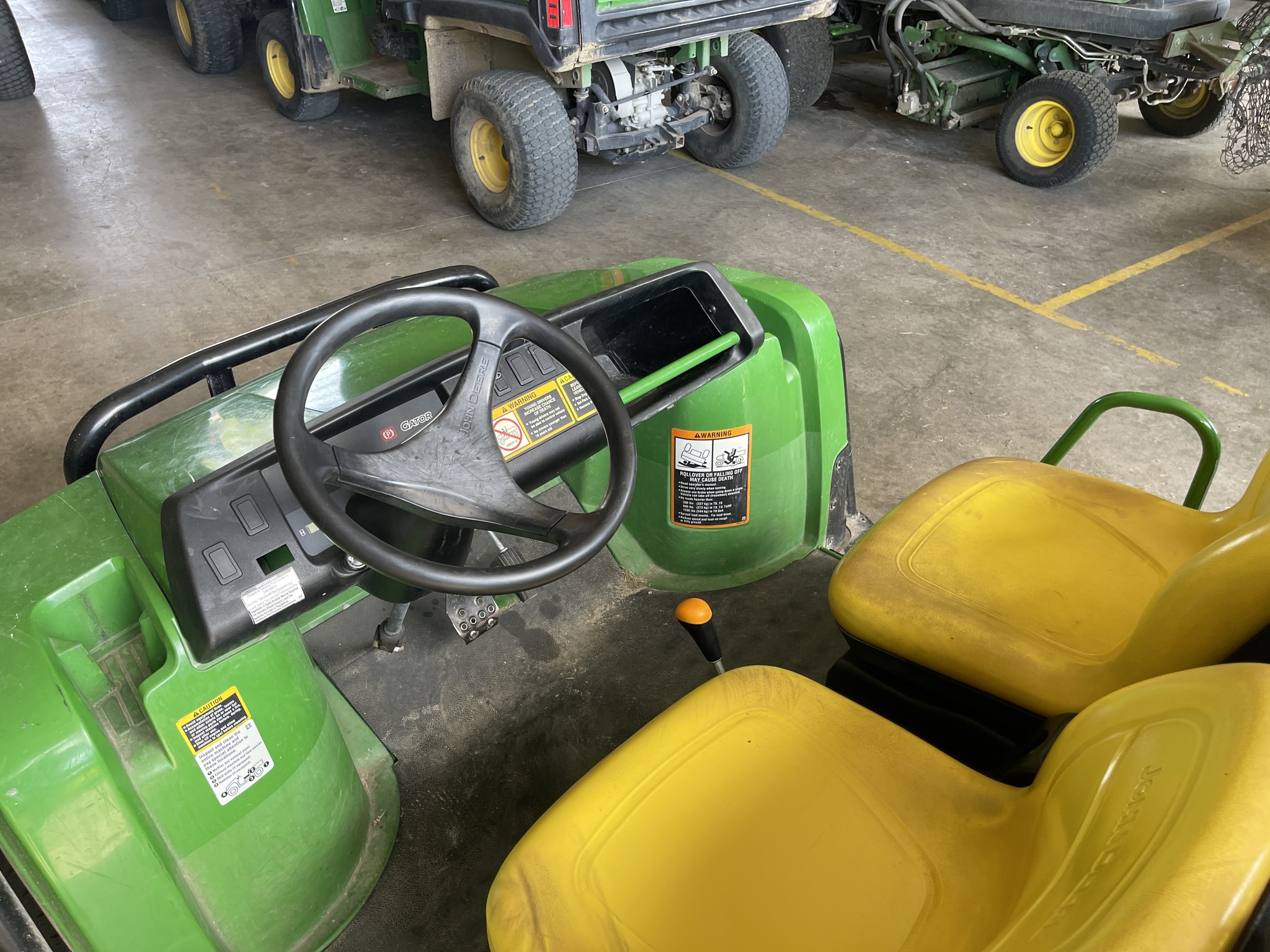 2021 John Deere Tx Turf Image 13