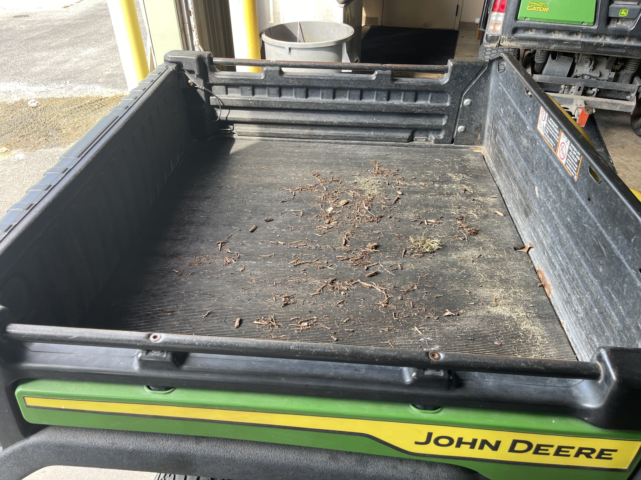 2021 John Deere Tx Turf Image 15