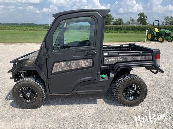 Photo of 2024 John Deere XUV 865R