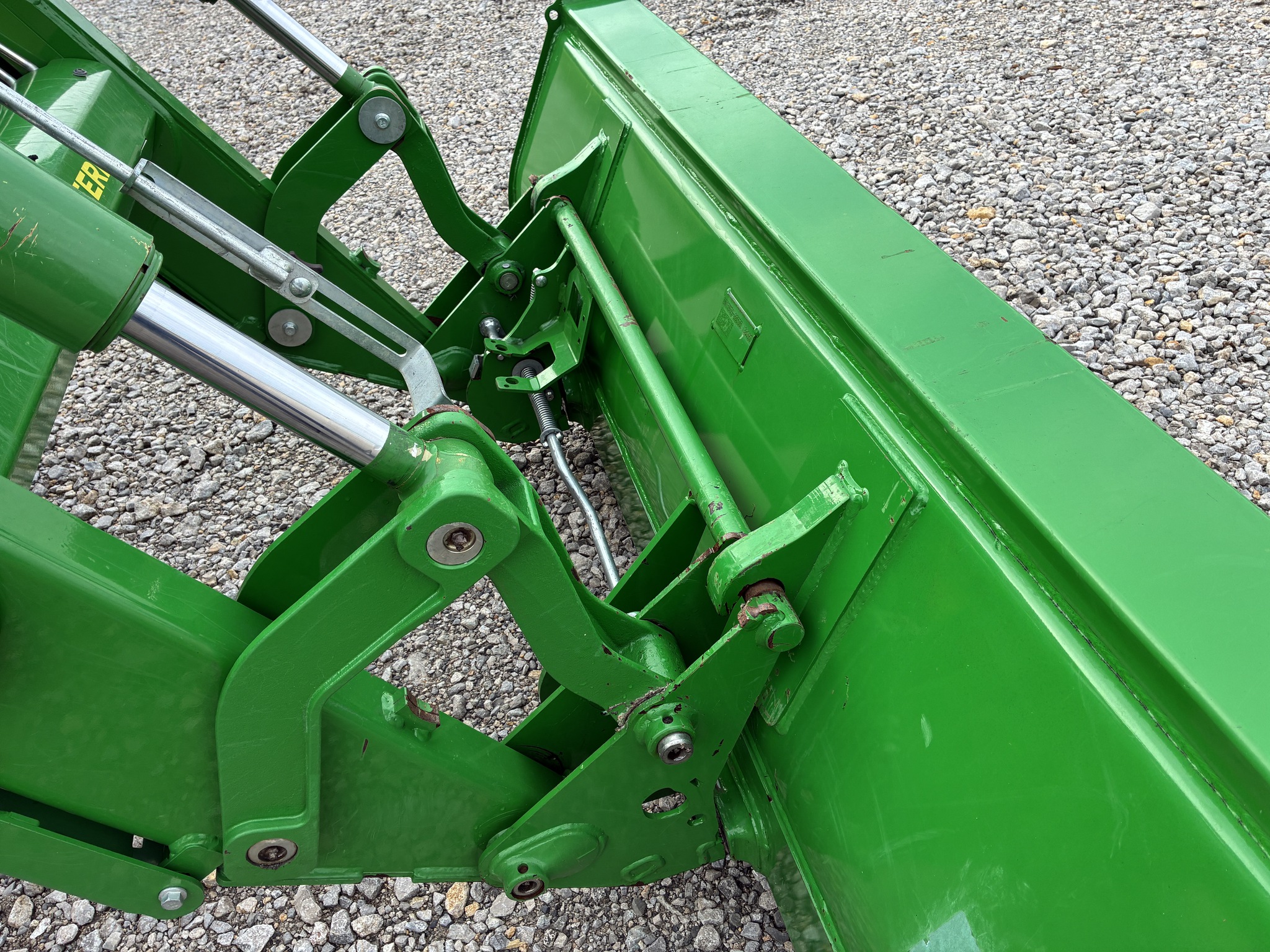 2022 John Deere 6120M Image 27