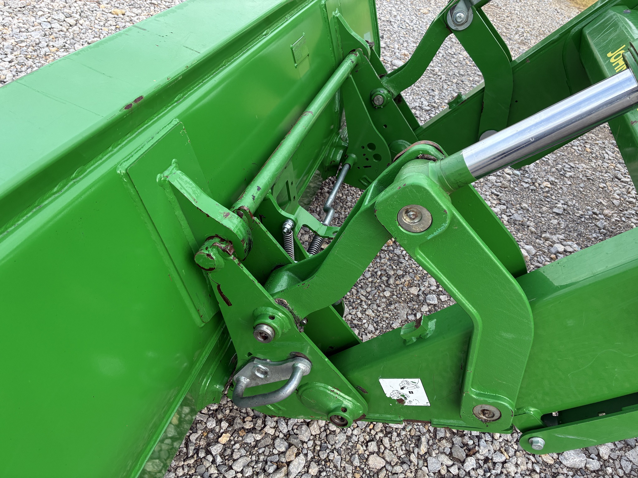 2022 John Deere 6120M Image 28