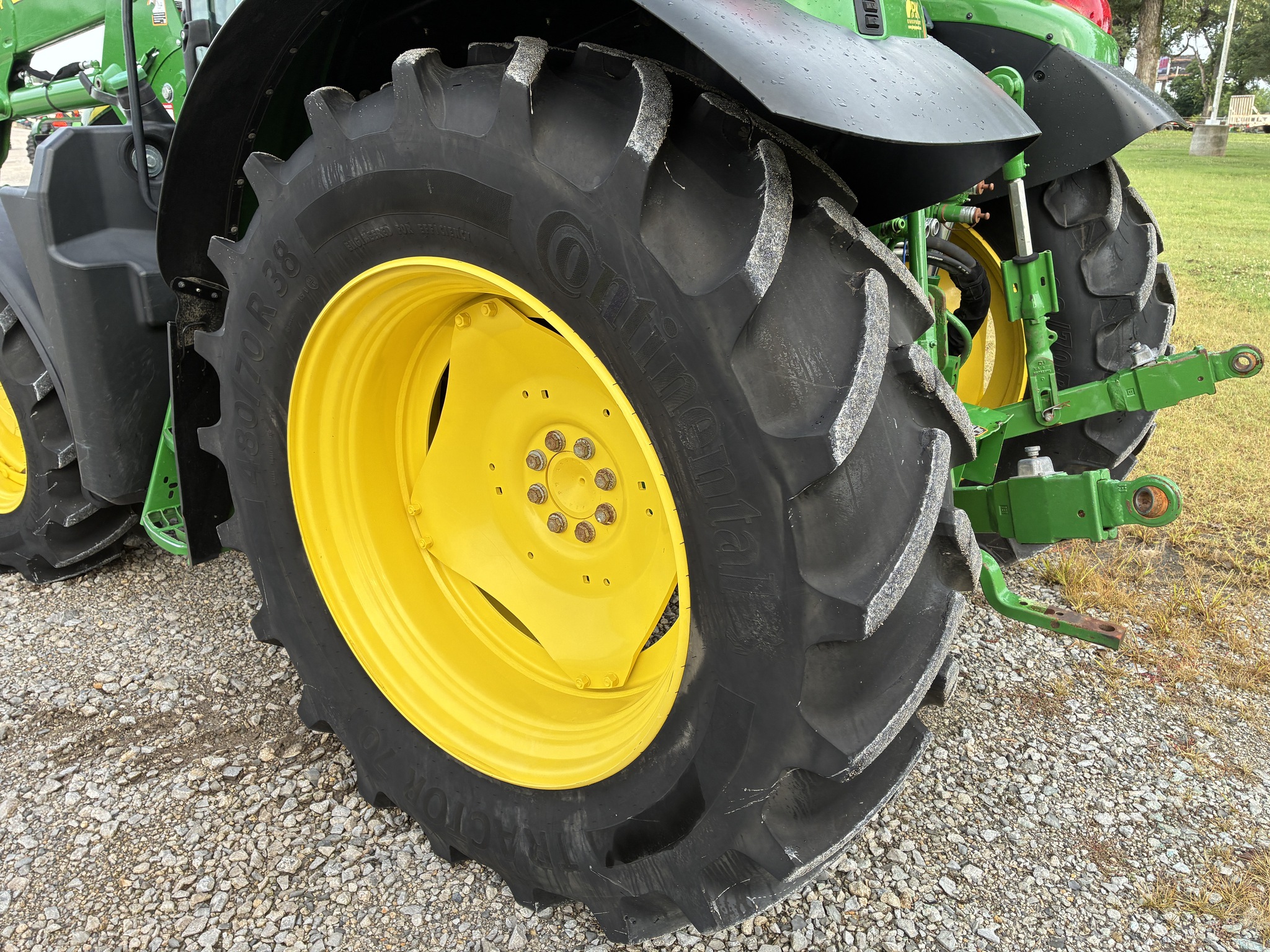 2022 John Deere 6120M Image 13