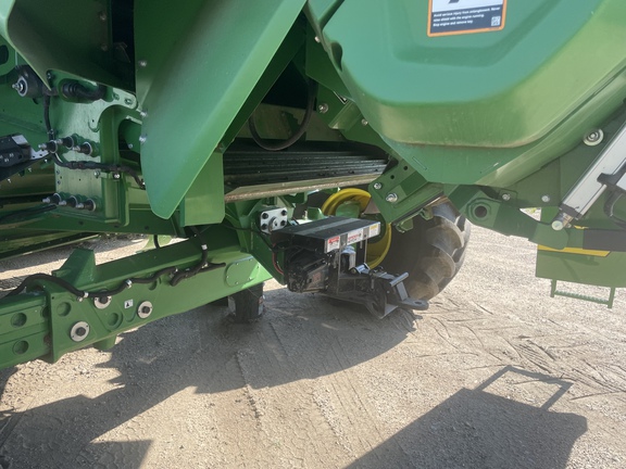 Used 2024 John Deere X9 1000 Combines at Horizon Ag & Turf in Vermilion, AB - Photo6