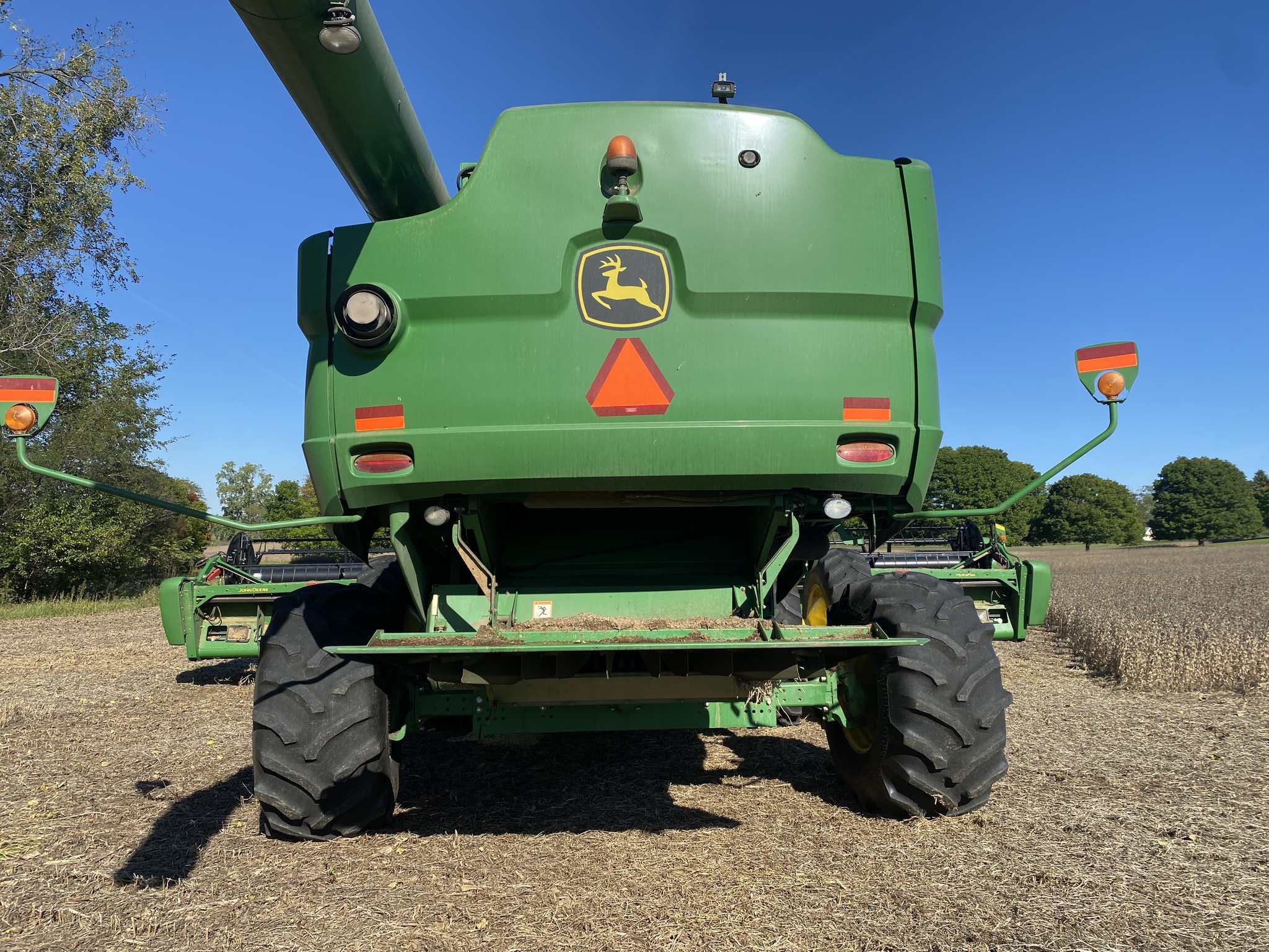 2013 John Deere S660 Image 21