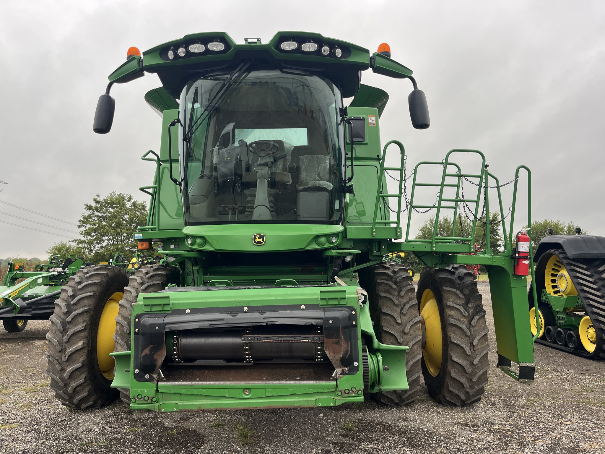 2013 John Deere S660 Image 5