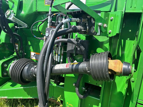 Used 2025 John Deere CF 12 Corn and Row Crop headers at Koenig Equipment in Anna, OH - Photo9