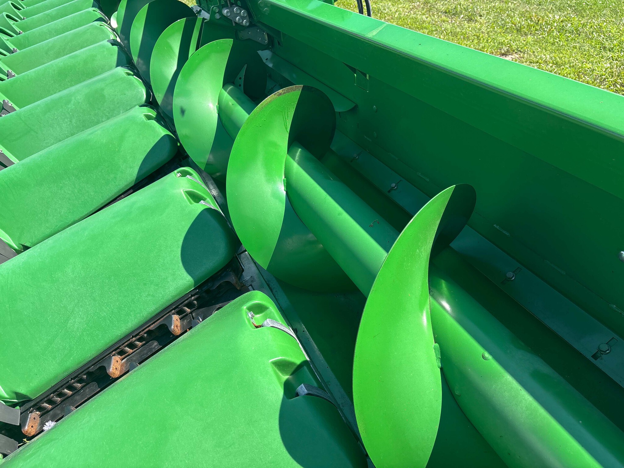 Used 2025 John Deere CF 12 Corn and Row Crop headers at Koenig Equipment in Anna, OH - PhotoXL12