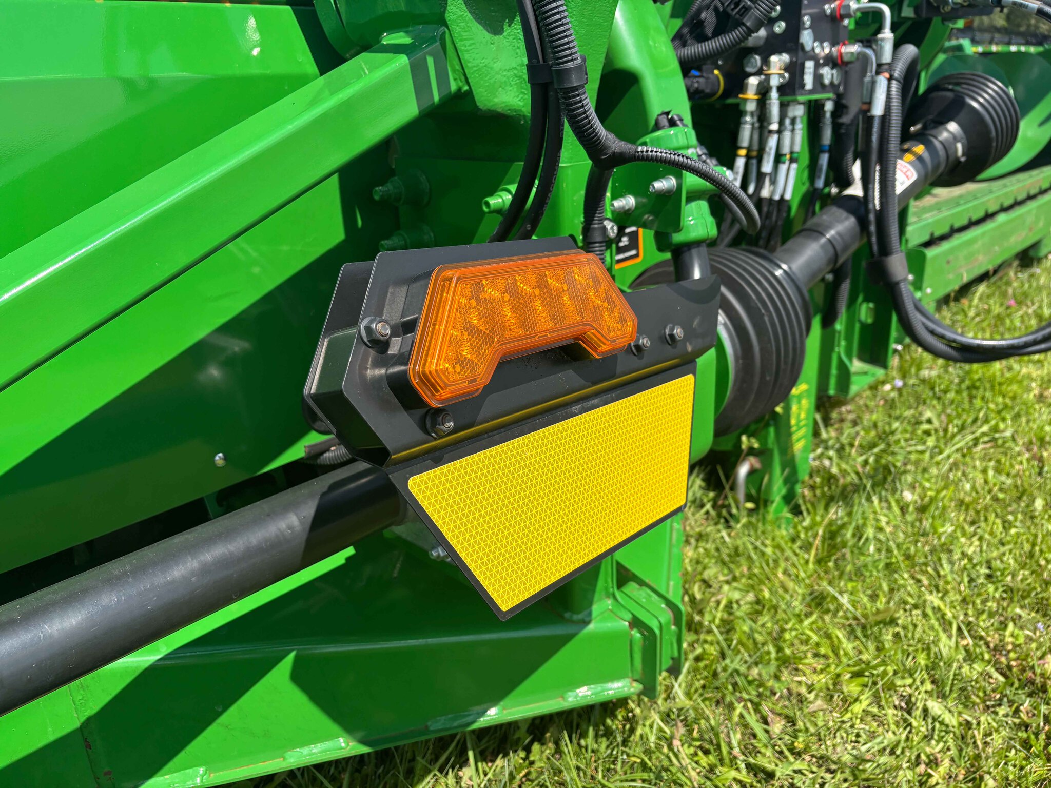 Used 2025 John Deere CF 12 Corn and Row Crop headers at Koenig Equipment in Anna, OH - PhotoXL17