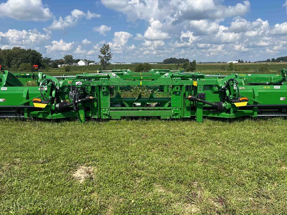 Used 2025 John Deere CF 12 Corn and Row Crop headers at Koenig Equipment in Anna, OH - Photo3