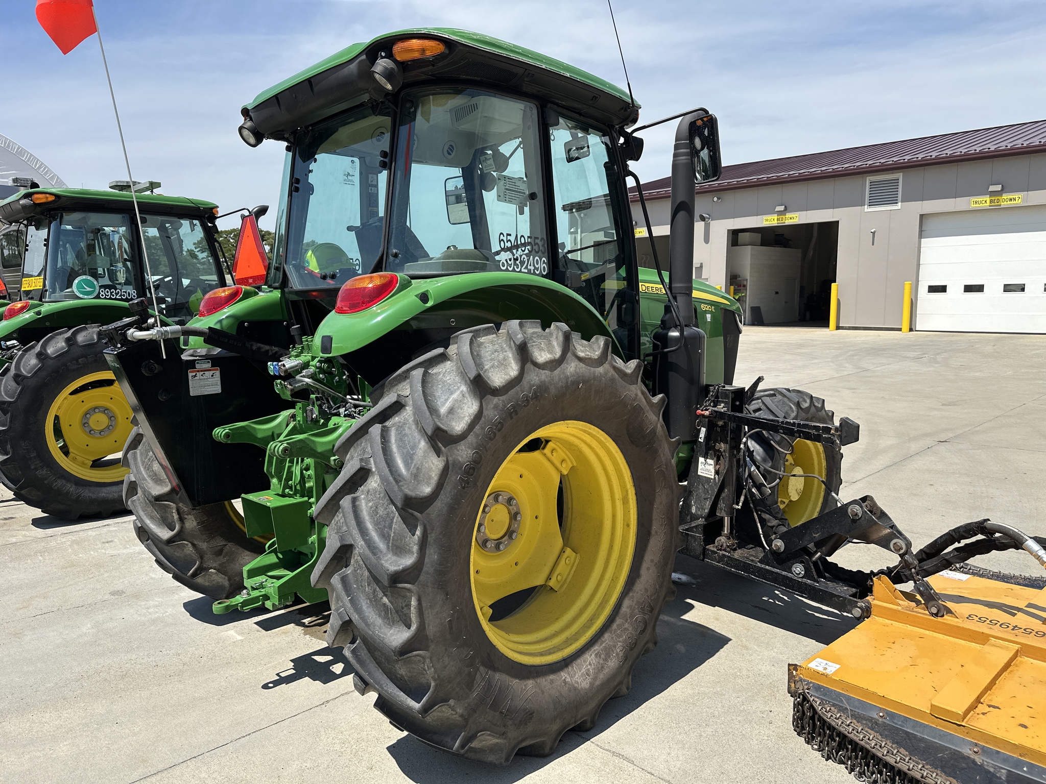 2023 John Deere 6120E Image 5