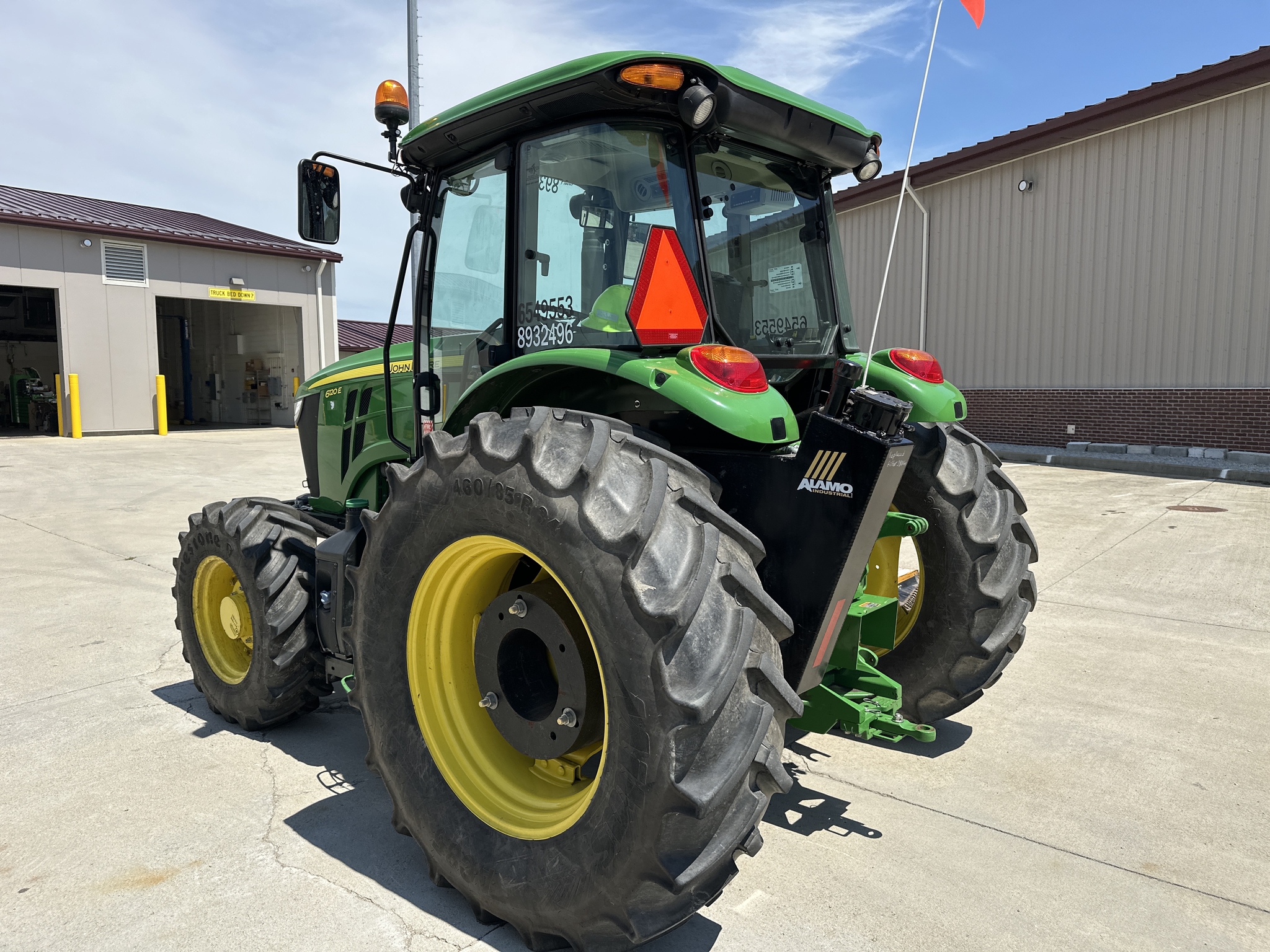 2023 John Deere 6120E Image 3