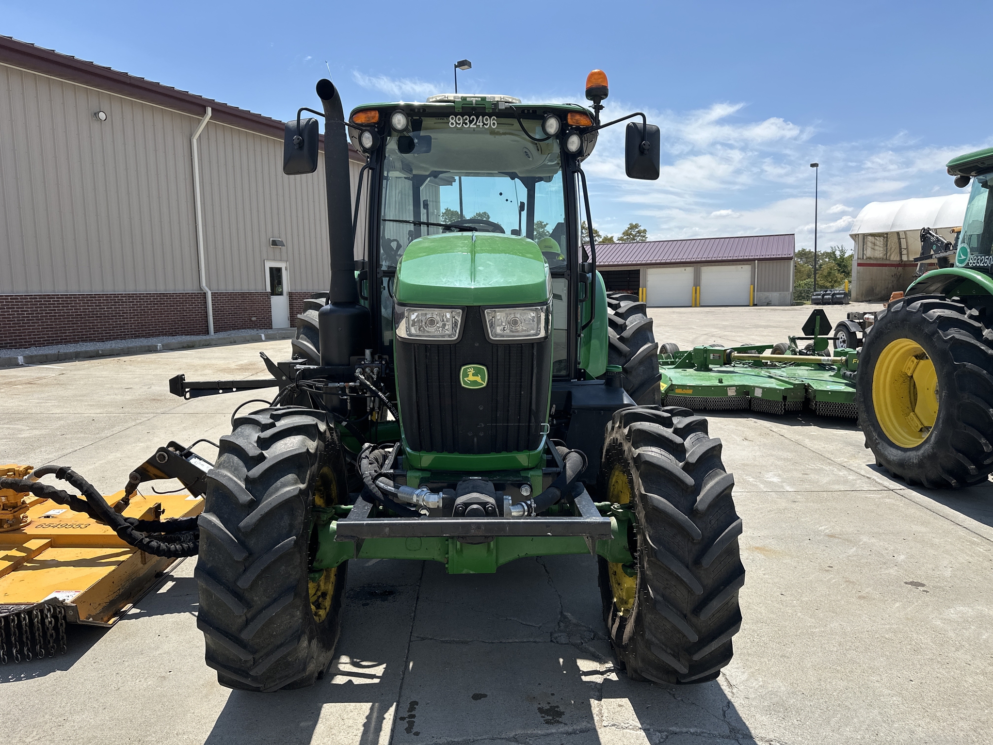 2023 John Deere 6120E Image 8
