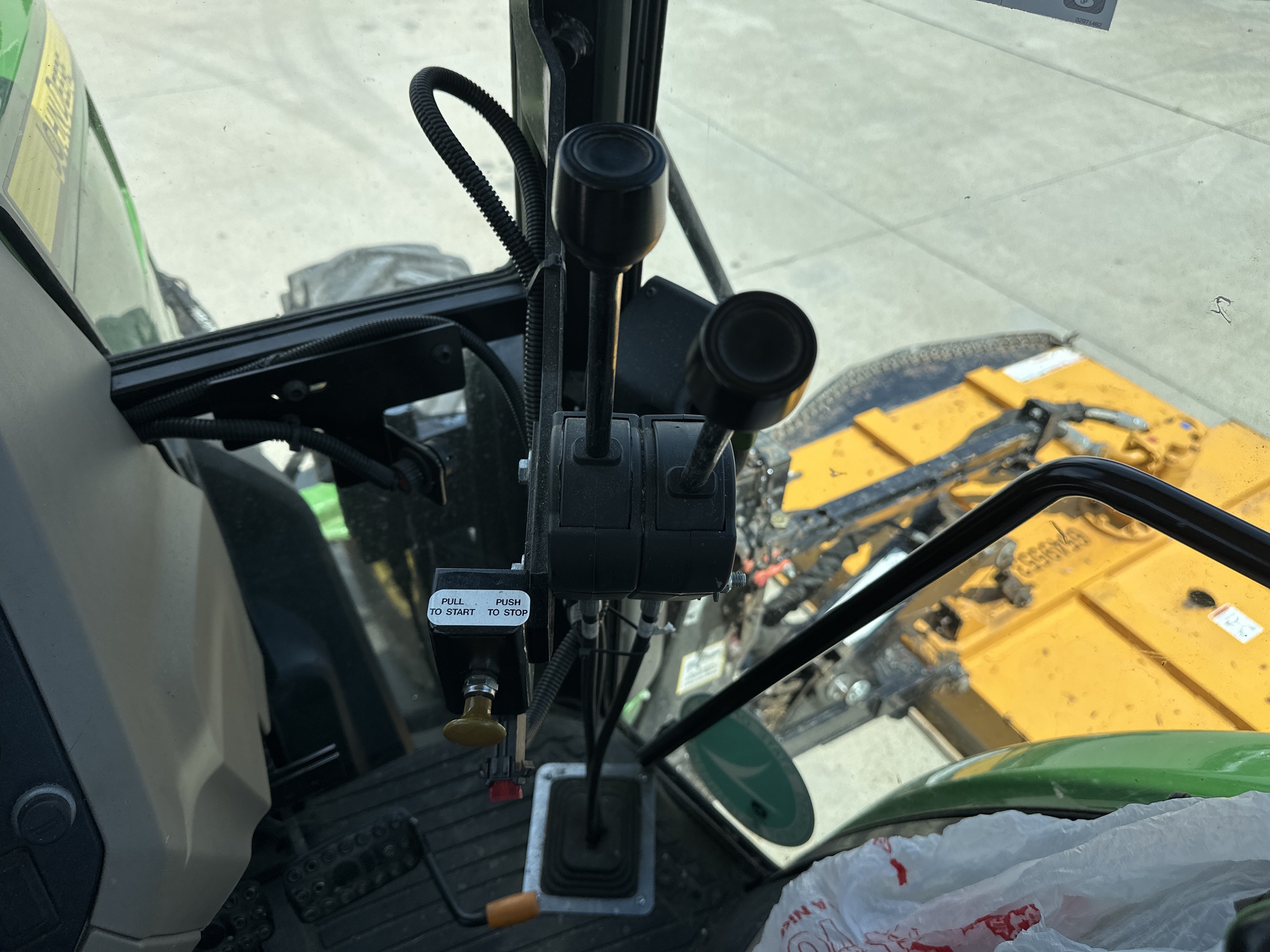 2023 John Deere 6120E Image 22