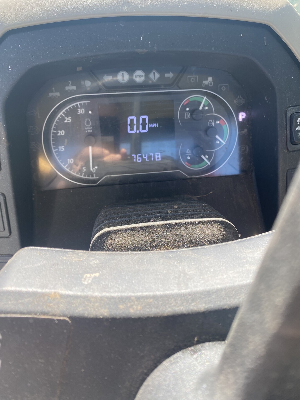 2022 John Deere 5100E Image 7