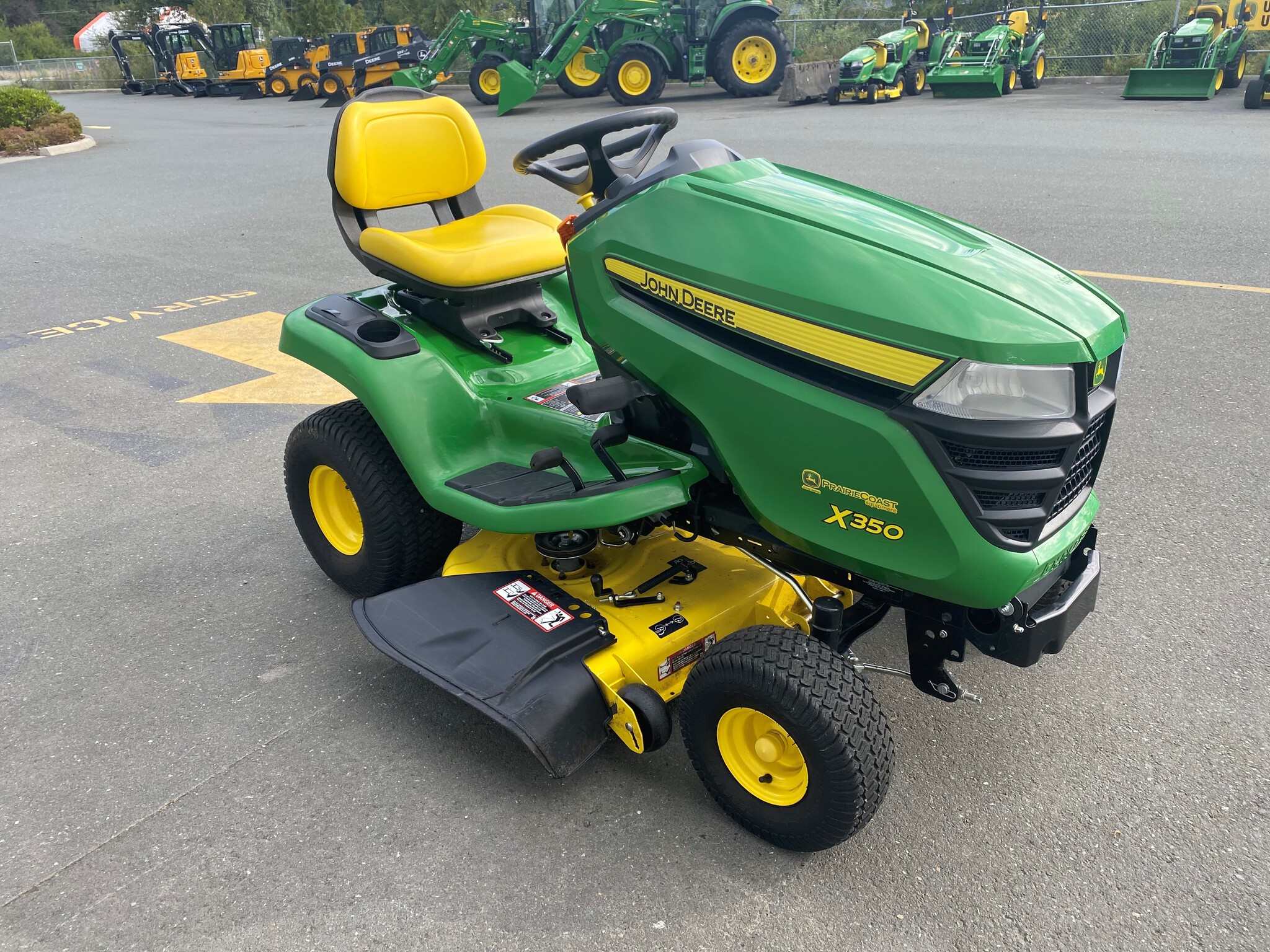 2021 John Deere X350 Image 4