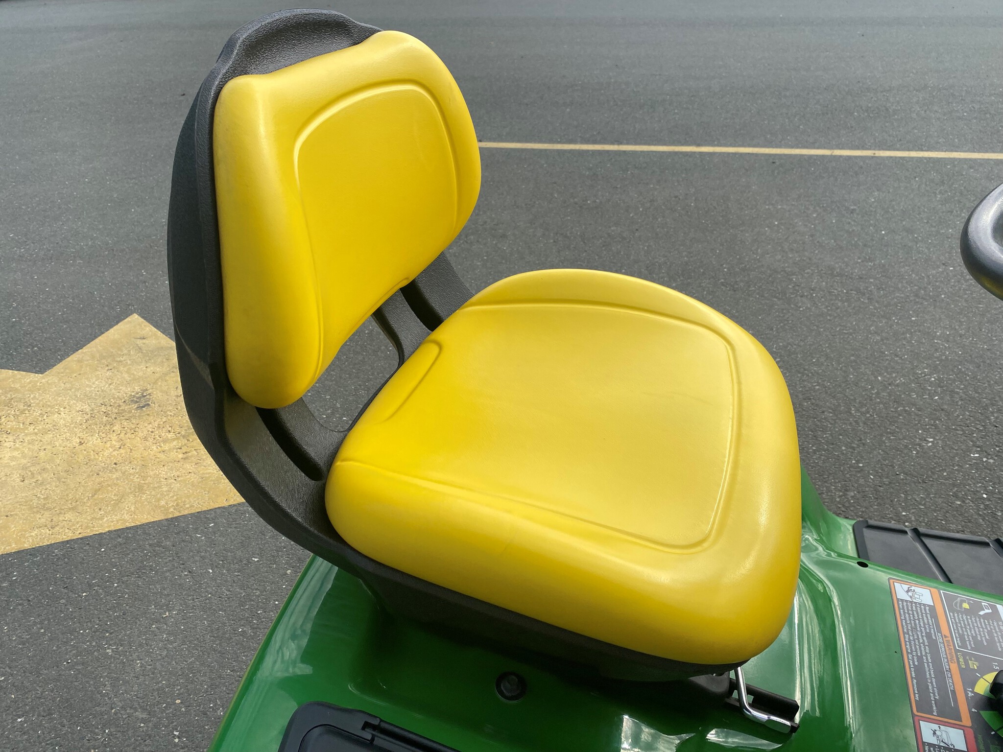 2021 John Deere X350 Image 5