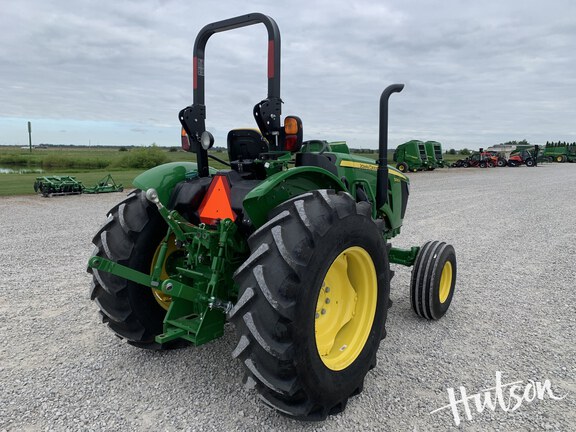 Photo of 2024 John Deere 5050E