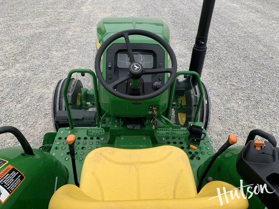 Photo of 2024 John Deere 5050E