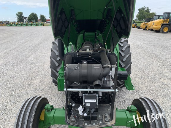 Photo of 2024 John Deere 5050E