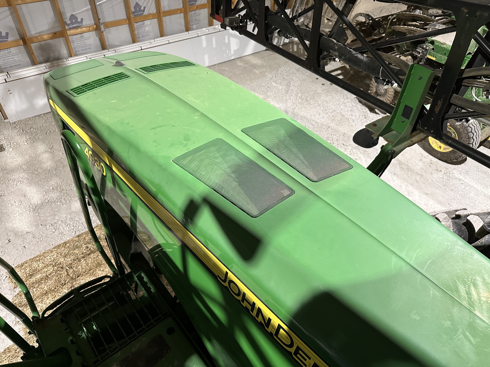 2008 John Deere 4930 Image 9