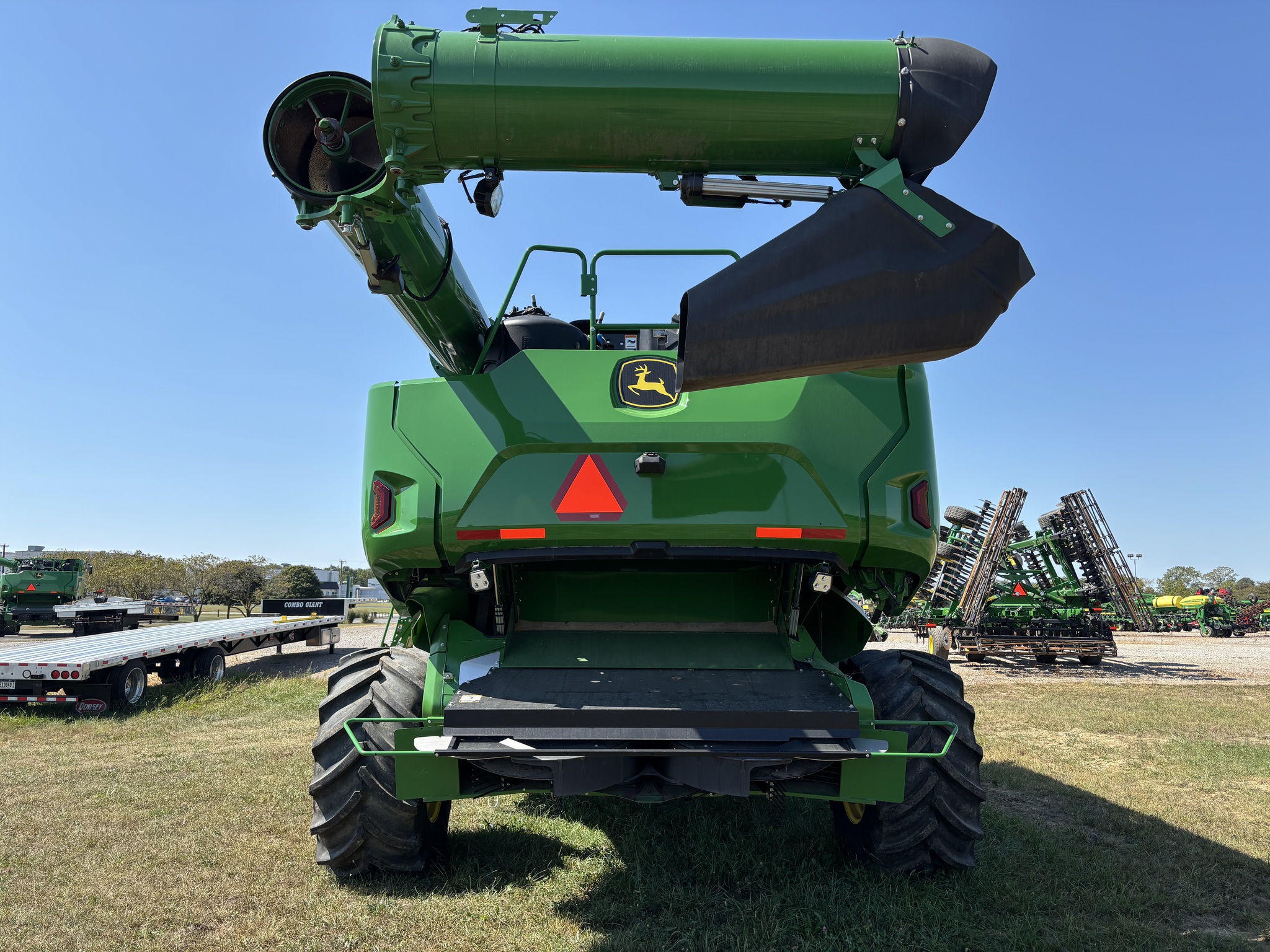 Used 2024 John Deere X9 1100 Combines at Koenig Equipment in Anna, OH - PhotoXL2