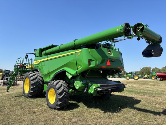 Used 2024 John Deere X9 1100 Combines at Koenig Equipment in Anna, OH - Photo1