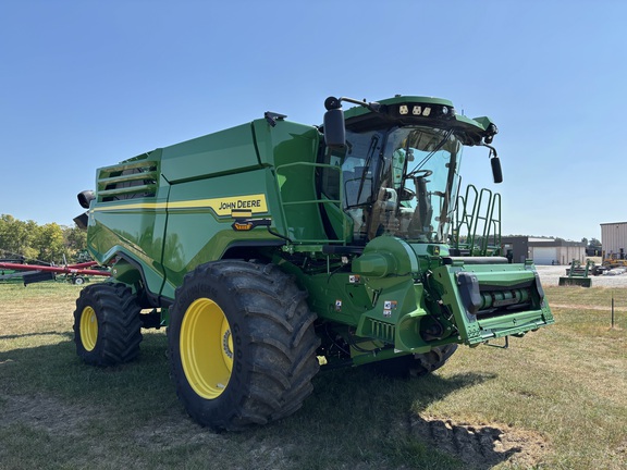 Used 2024 John Deere X9 1100 Combines at Koenig Equipment in Anna, OH - Photo5